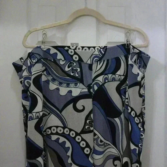 Chico's Travelers Wave Blue Border Print Crop / Size 4 - US Size 20/22 - Picture 10 of 11